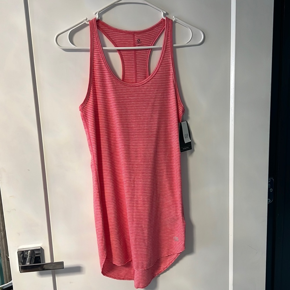 GAP athletic tank NWT